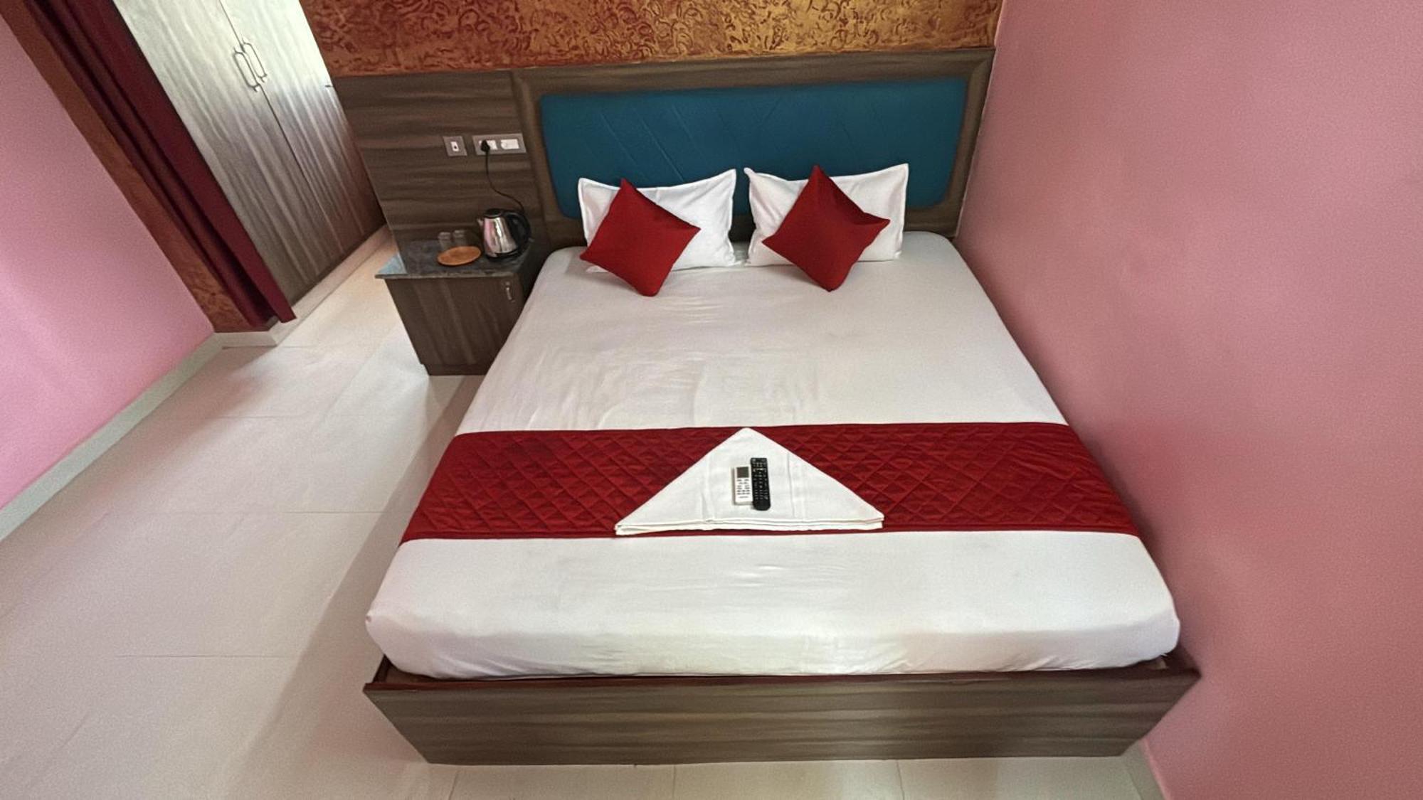 Dream Serenity Residency Пудучеррі Екстер'єр фото